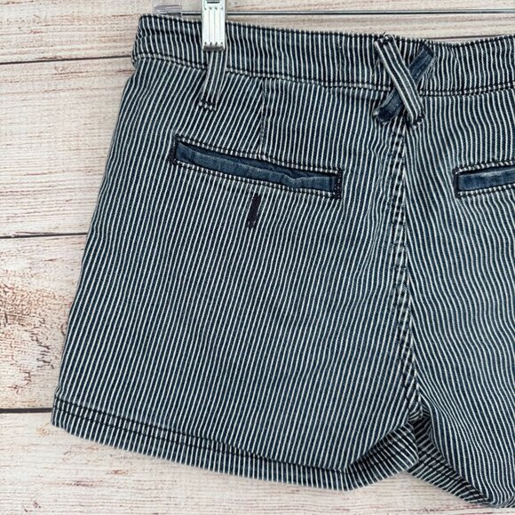 Pilcro Anthropologie Hickory Striped Denim Short Shorts Women's 27 Blue Stet - Picture 5 of 13